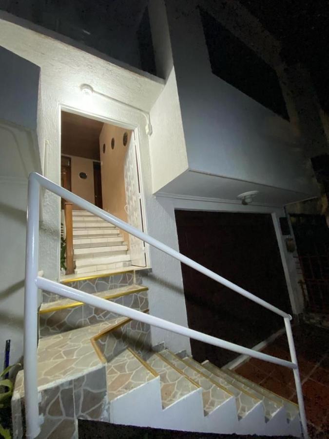 Habitaciones Independientes Cerca Al Aeropuerto 3 Cartagena Εξωτερικό φωτογραφία